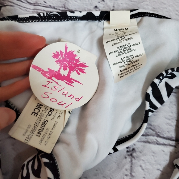 Striped Bikini Bottoms - Picture 5 of 7